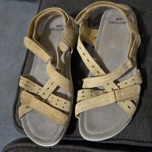 Earth Origins Savoy Sammie